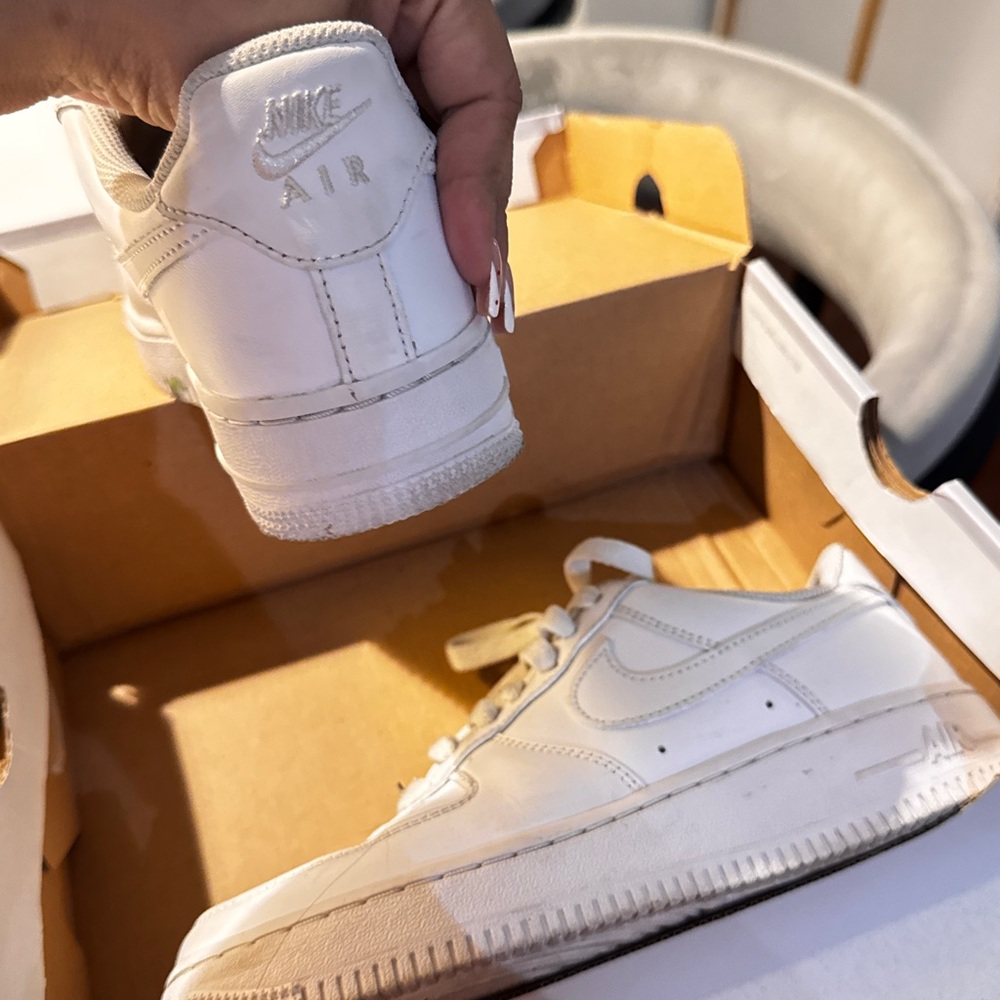 Nike Air Force’s - Picture 2 of 4